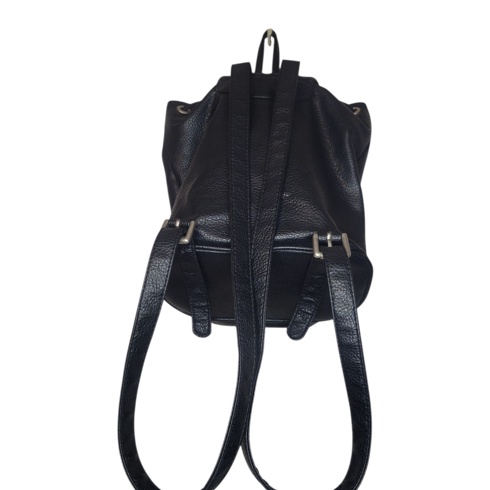 Vintage 1990s GUESS USA Black Pebble Leather Buckle Drawstring Backpack - Picture 5 of 10